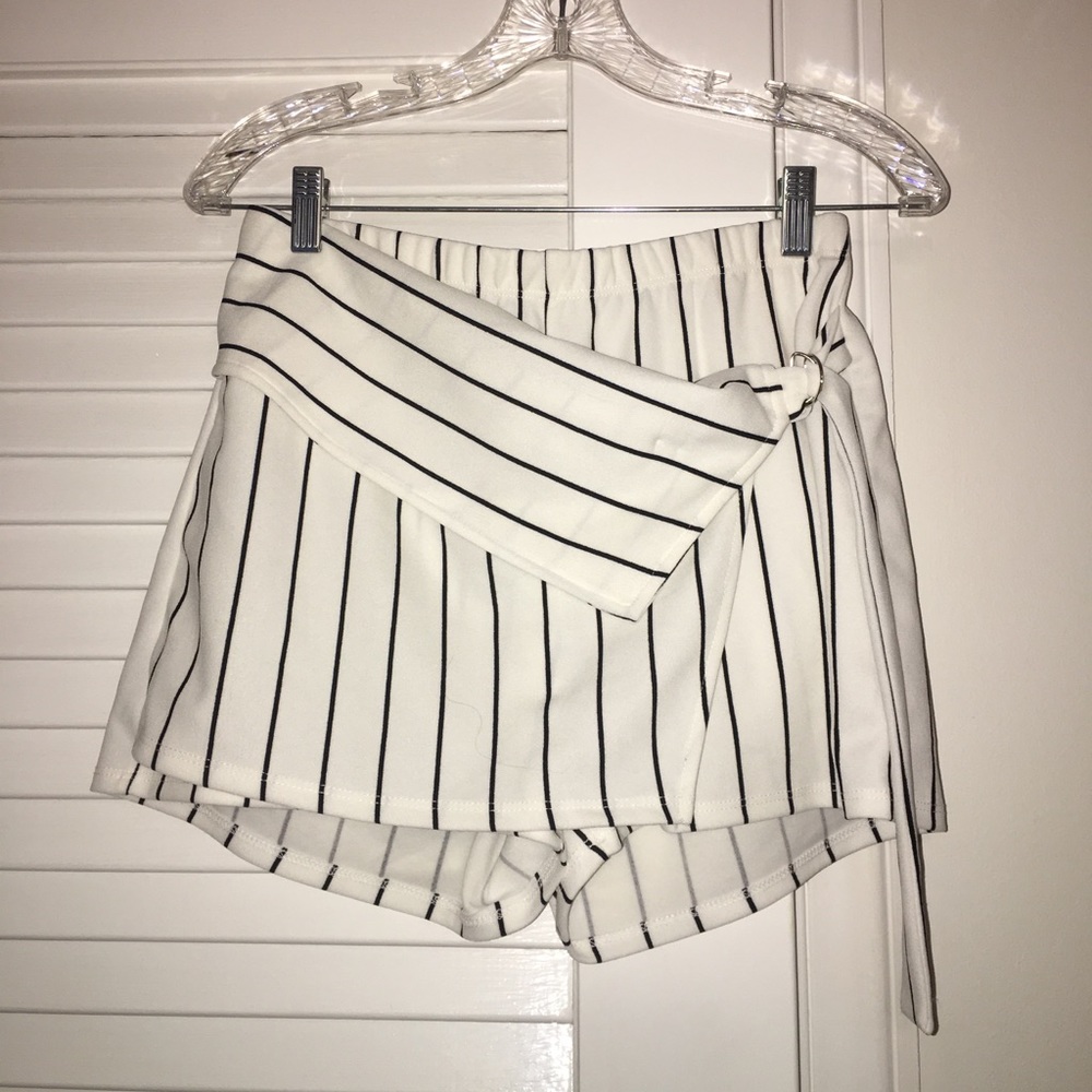 Striped shorts!